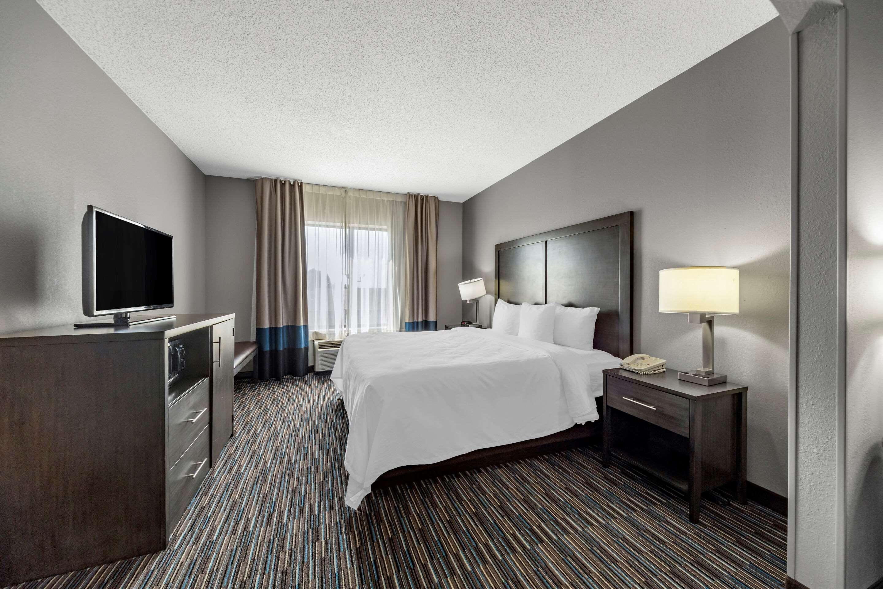 Garner Hotel Oklahoma City - Quail Springs By Ihg Hotel 2*