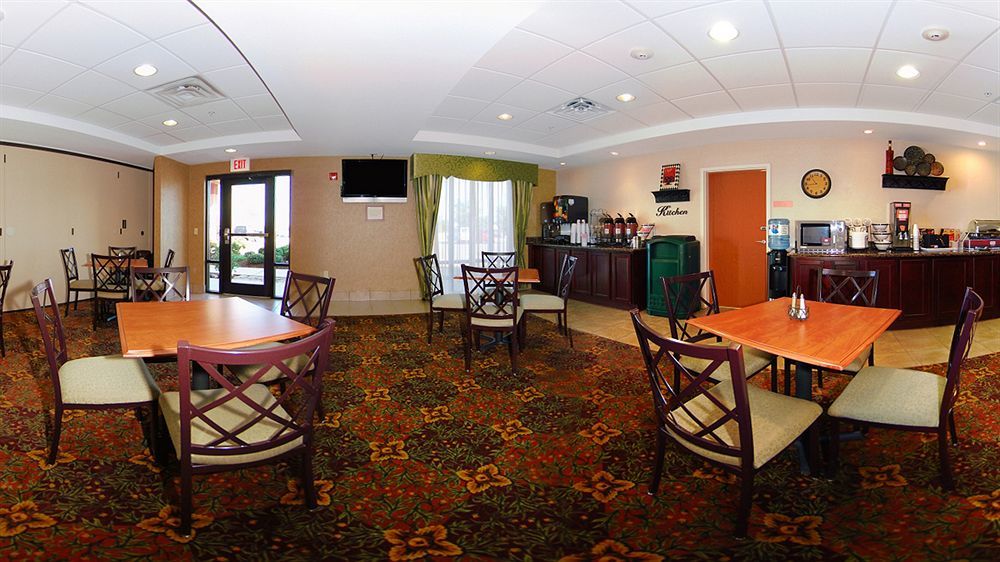 Garner Hotel Oklahoma City - Quail Springs By Ihg 2*